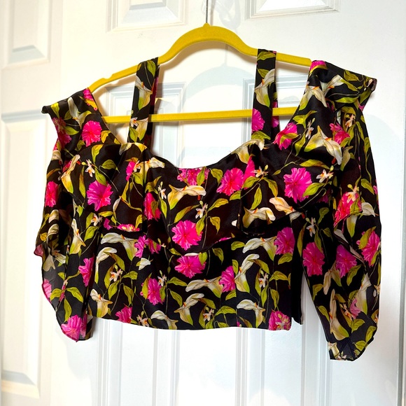 Molly Crop Top blouse with off shoulder sleeves - Picture 3 of 3